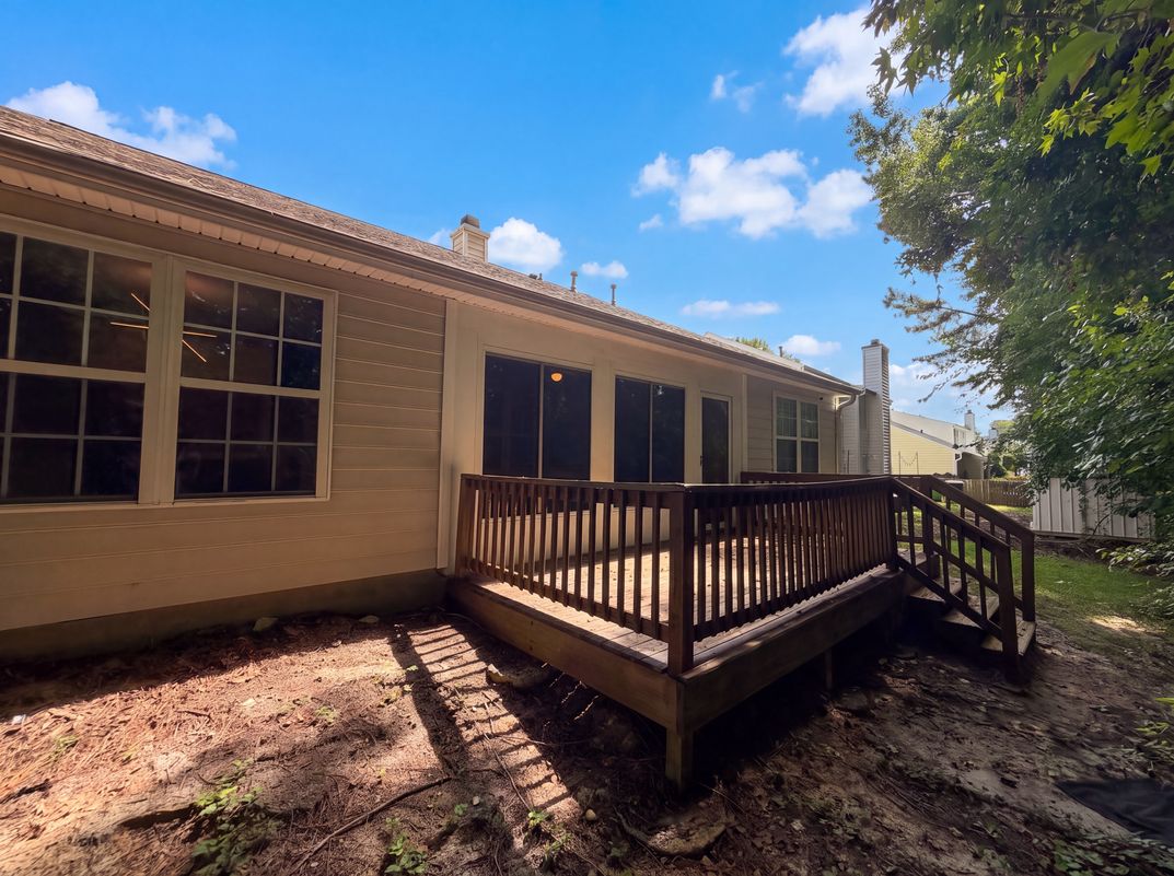 Photo 5 of 16 of 4536 Drewbridge Way, Raleigh, NC