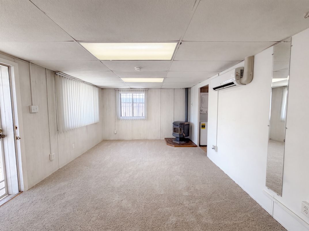 Photo 6 of 21 of 1758 39th St, Los Alamos, NM