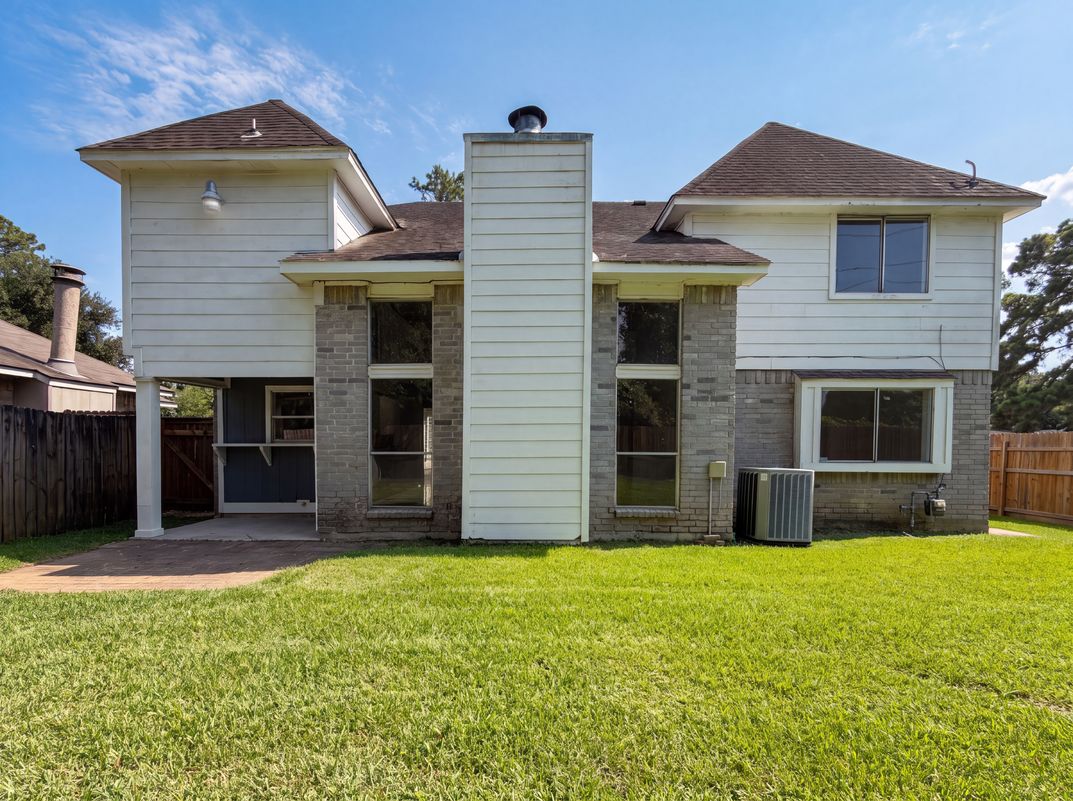 Photo 5 of 21 of 3542 Nutwood Ln, Spring, TX