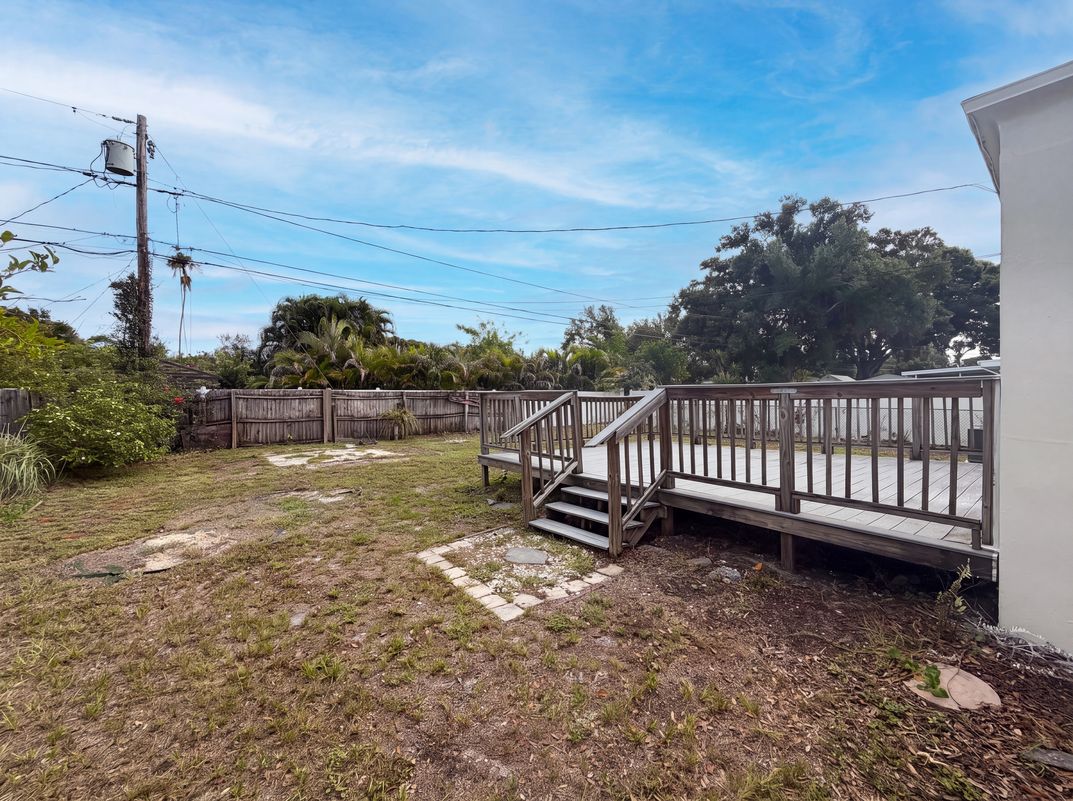 Photo 30 of 32 of 6129 5th Ave N, Saint Petersburg, FL