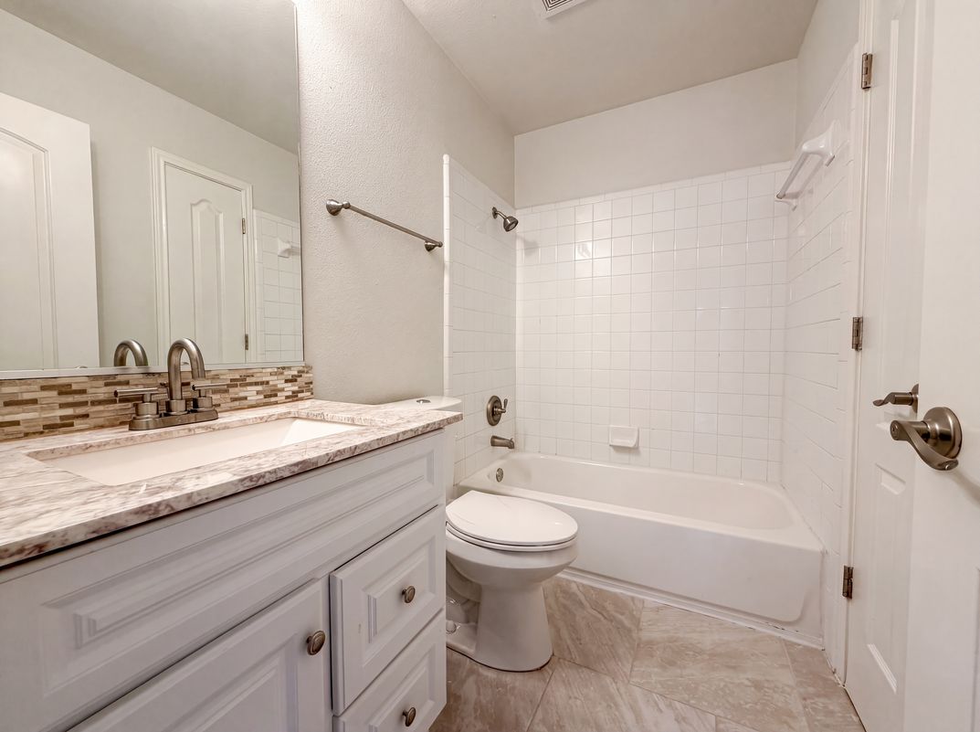 Photo 13 of 18 of 2648 Hunt St, New Braunfels, TX