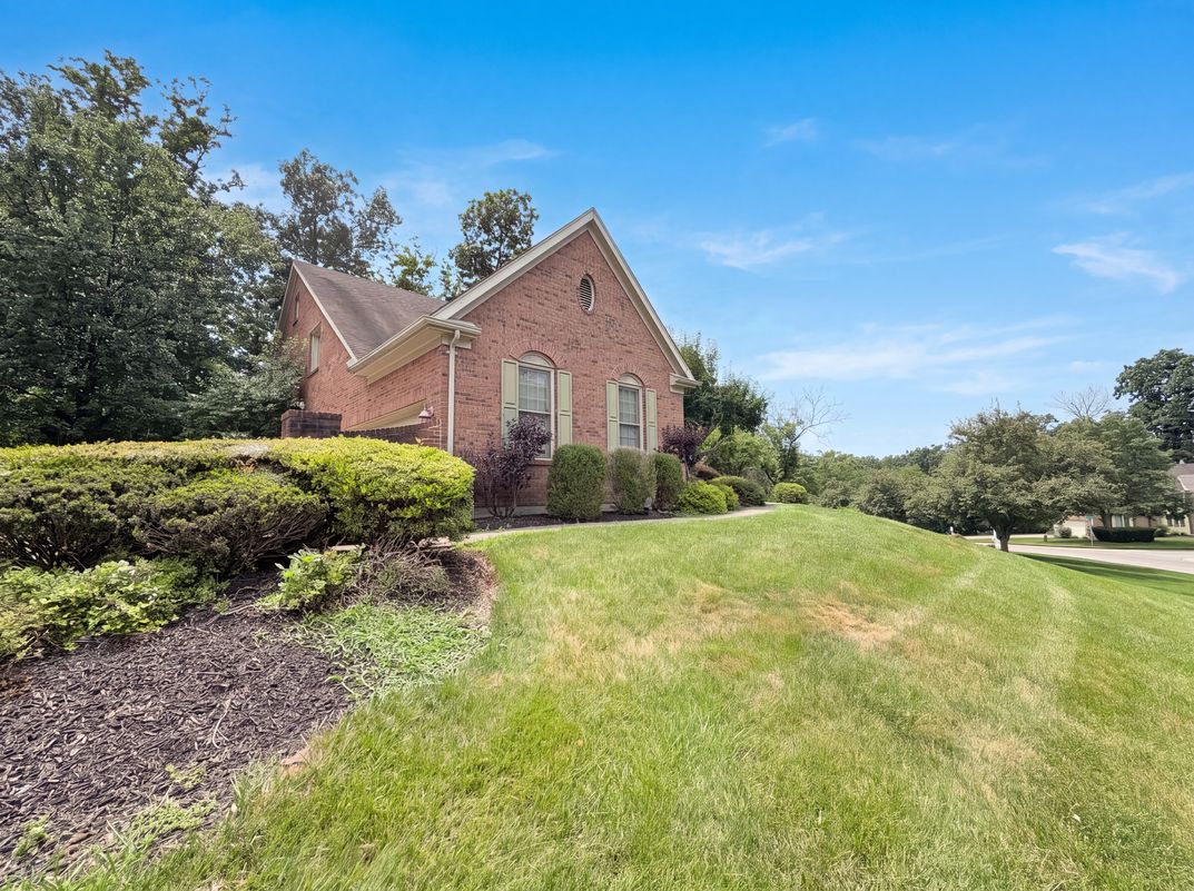 Photo 42 of 45 of 6667 Miami Woods Dr, Loveland, OH