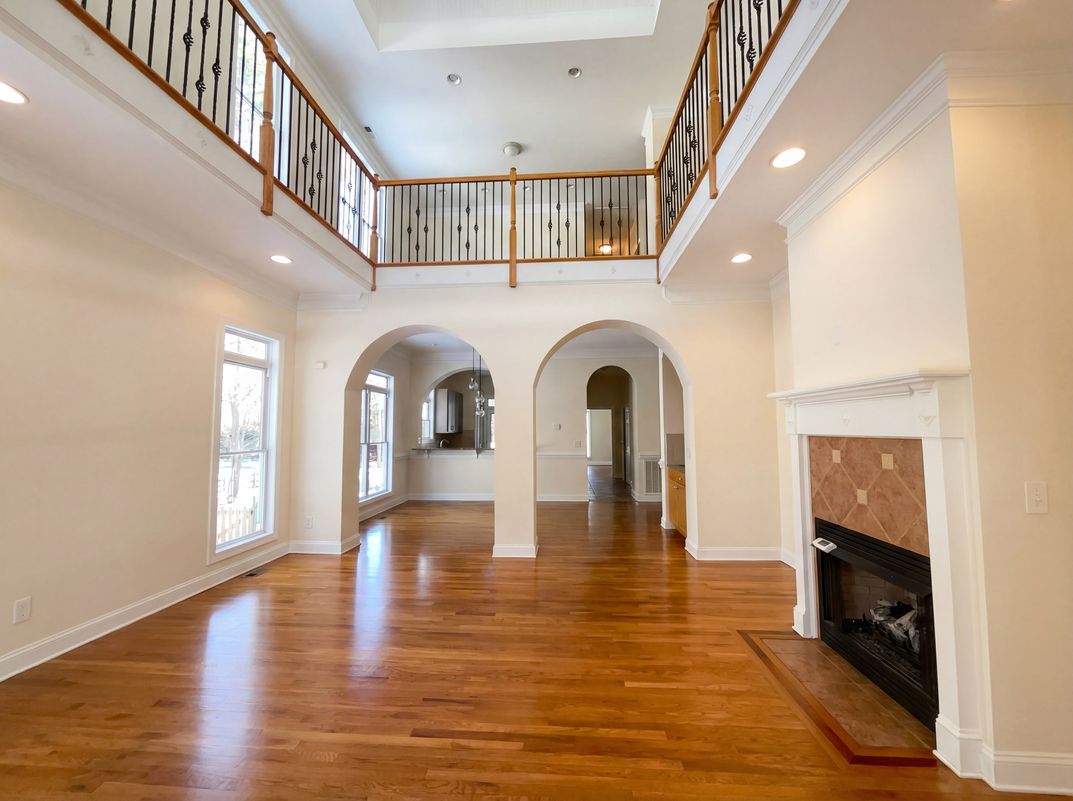 Photo 3 of 20 of 405 Isle Of Pines Rd, Mooresville, NC