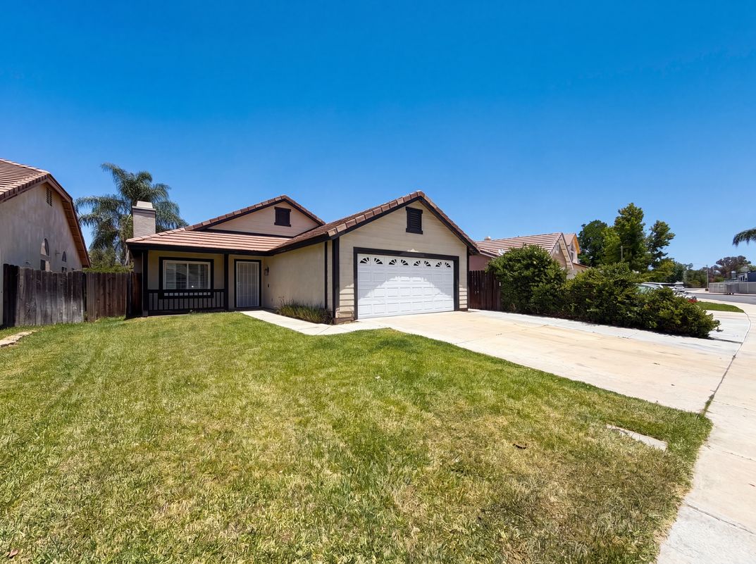 Property photo 1 of 27162 Fitzgerald Pl
