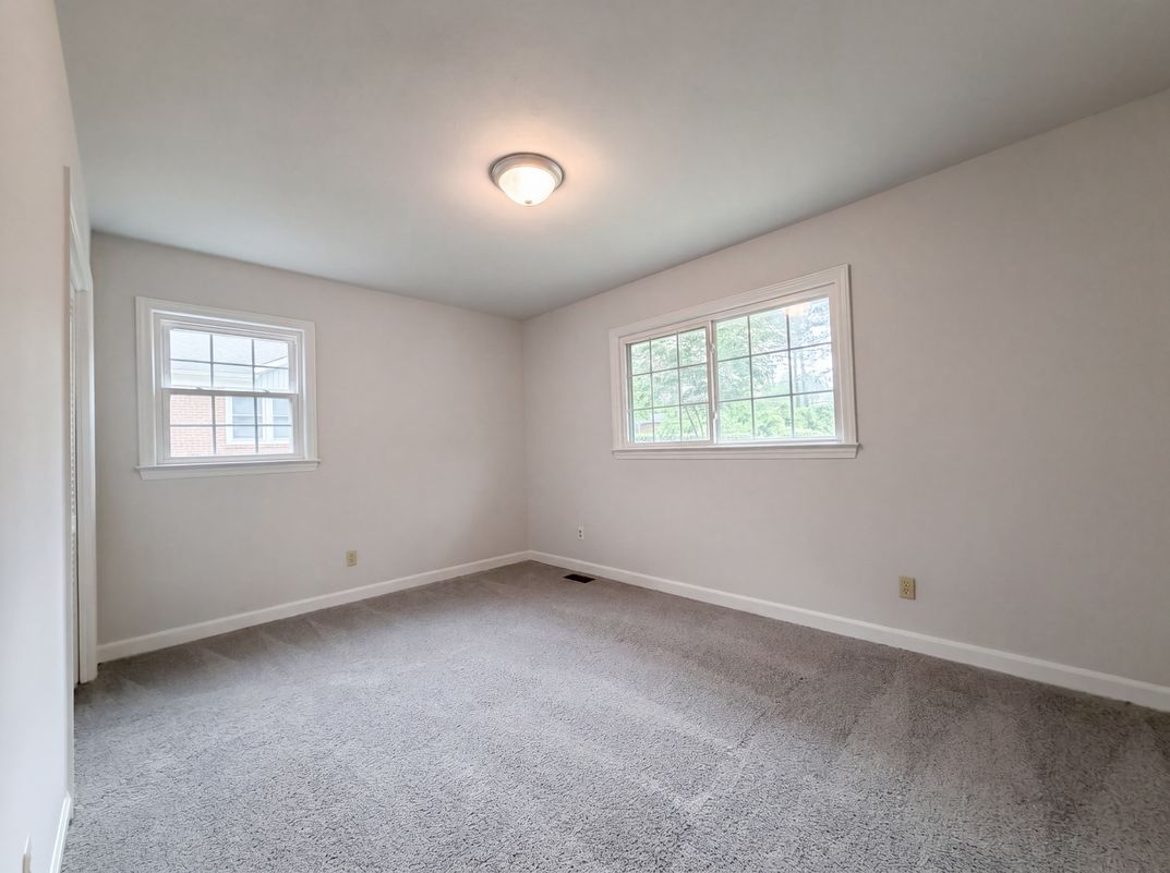 Photo 12 of 17 of 1537 Mintz Ave, Fayetteville, NC