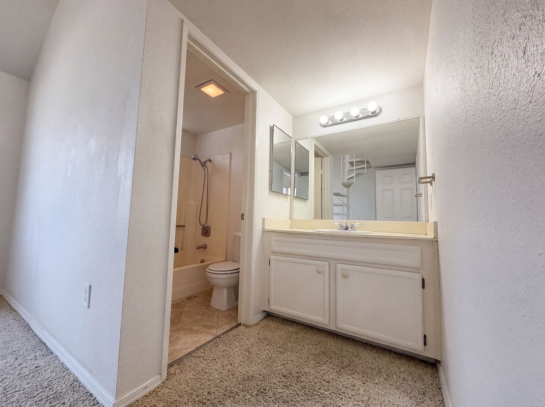 Photo 8 of 27 of 8745 Spring Canyon Dr, Spring Valley, CA