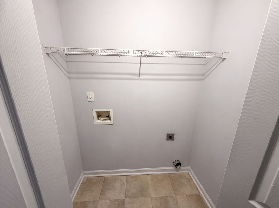 Photo 14 of 23 of 59 Paradise Cir, Douglasville, GA