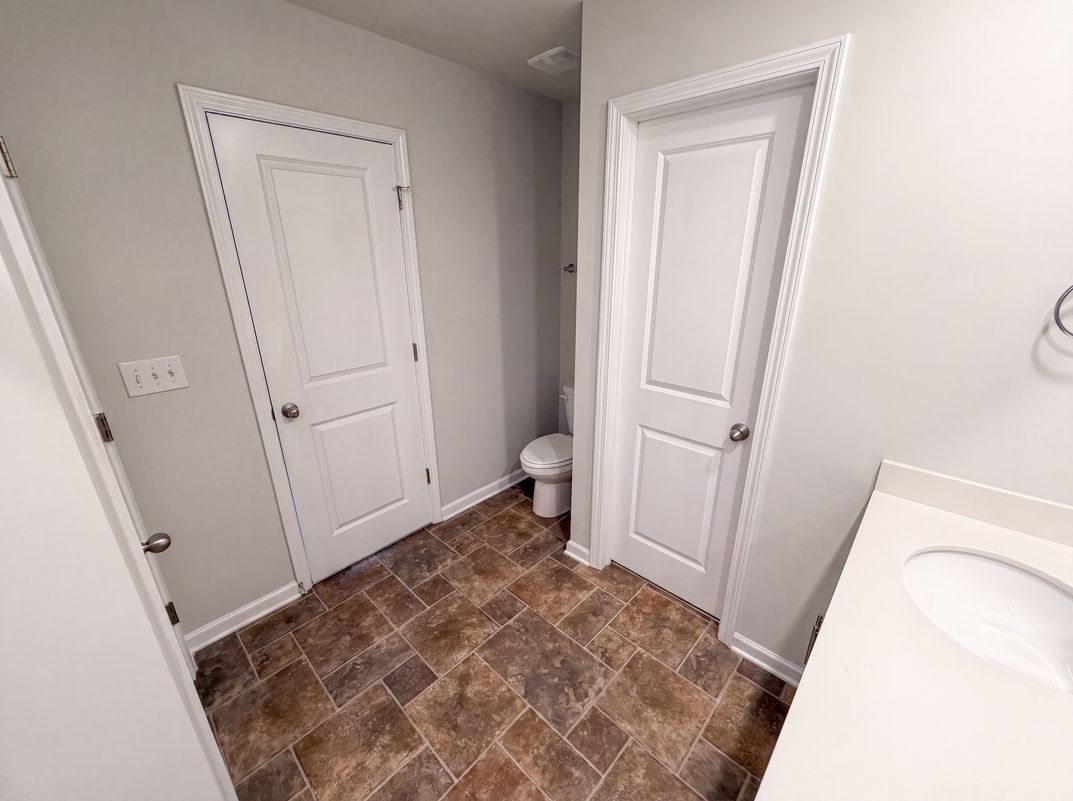 Photo 14 of 23 of 7244 Finnigan Rd, Charlotte, NC