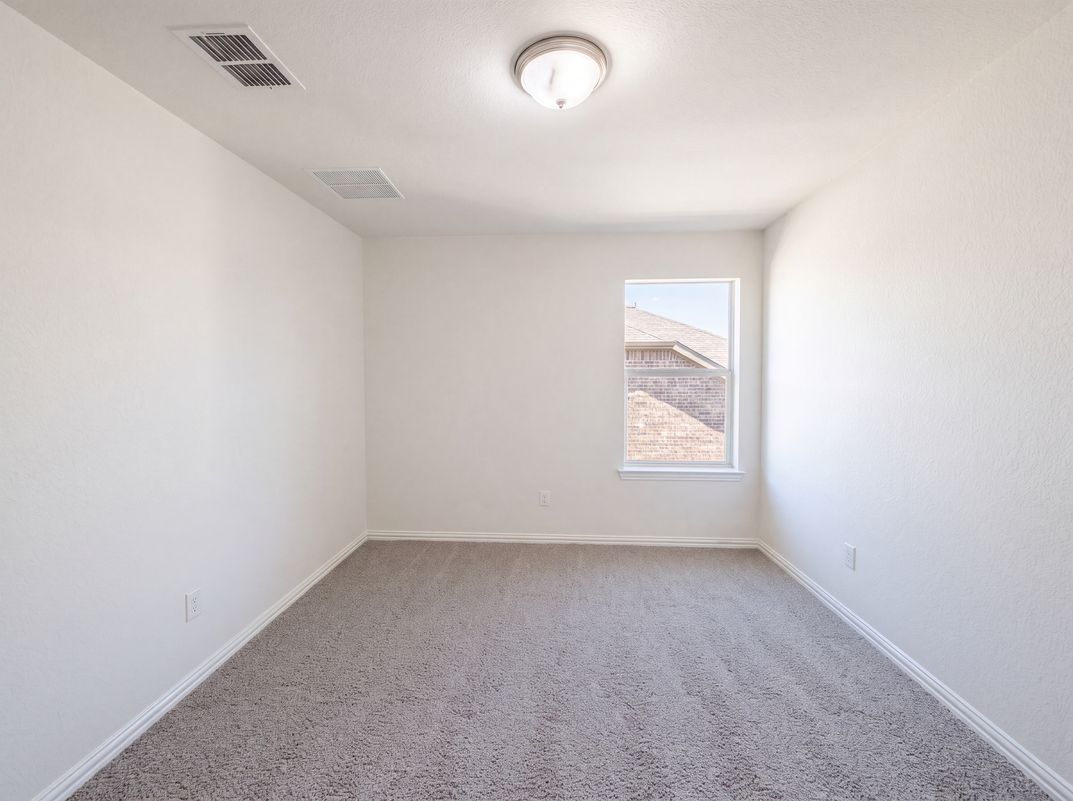 Photo 16 of 25 of 1421 Sparrow Dr, Little Elm, TX