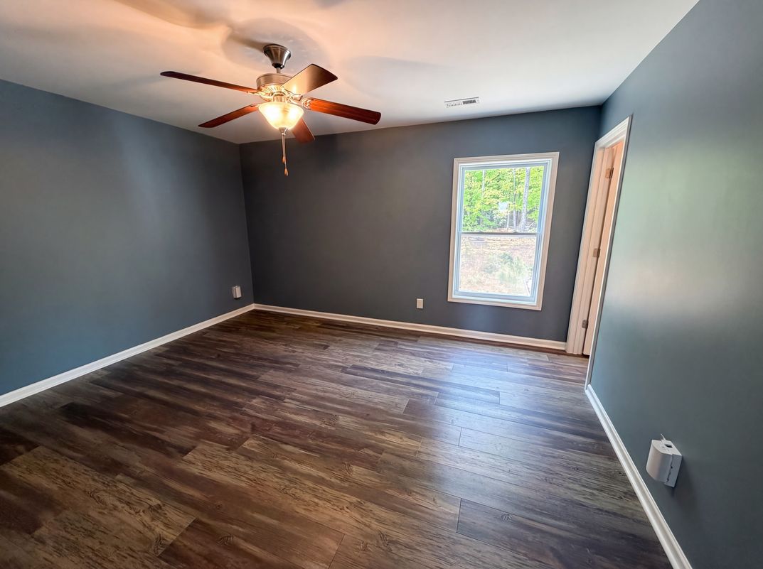 Photo 23 of 28 of 403 Eagle Claw Ct, Chapin, SC