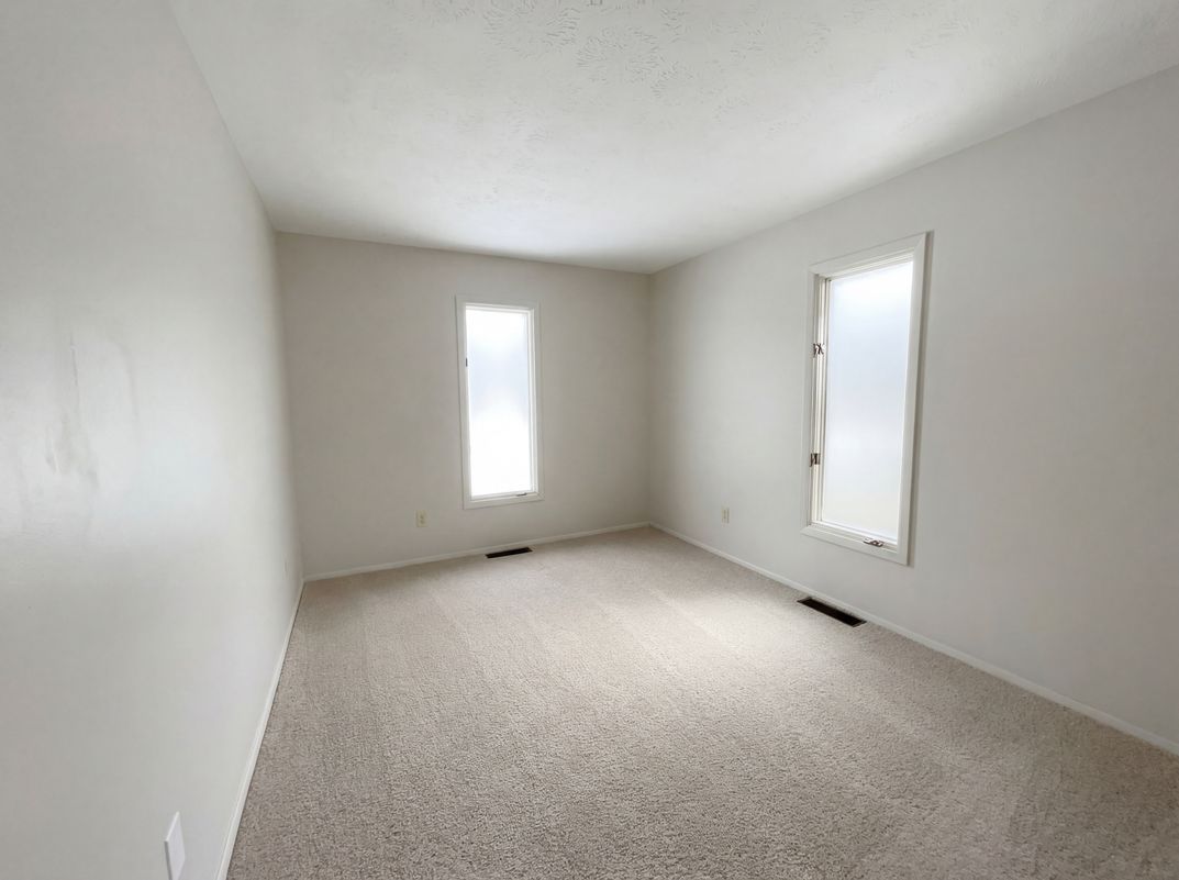 Photo 14 of 21 of 5896 Mills Creek Ln, North Ridgeville, OH
