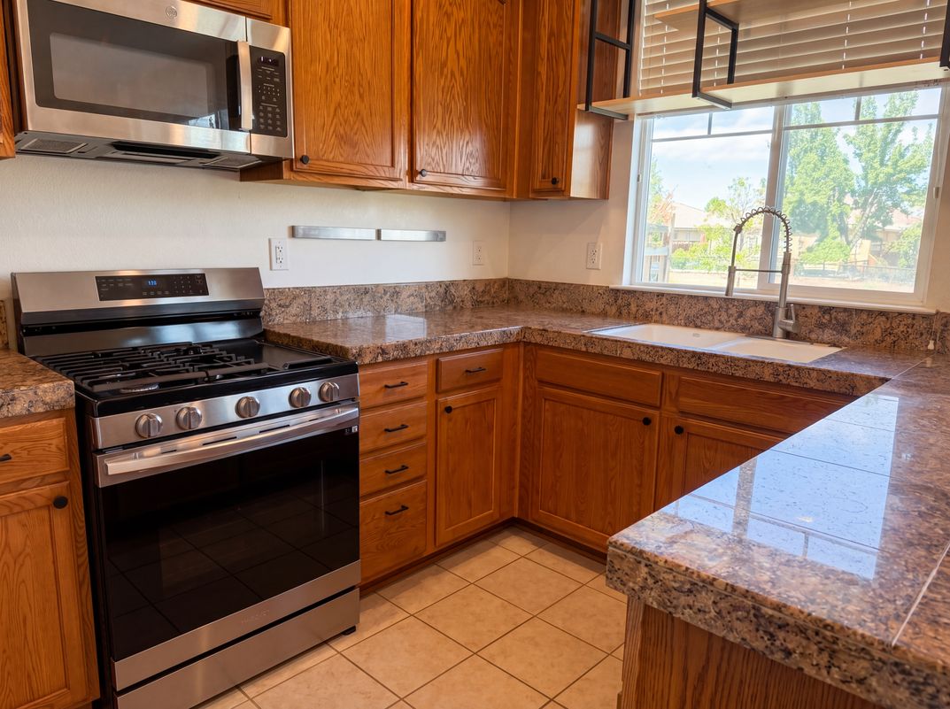 Property photo 2 of 3860 Dominus Dr
