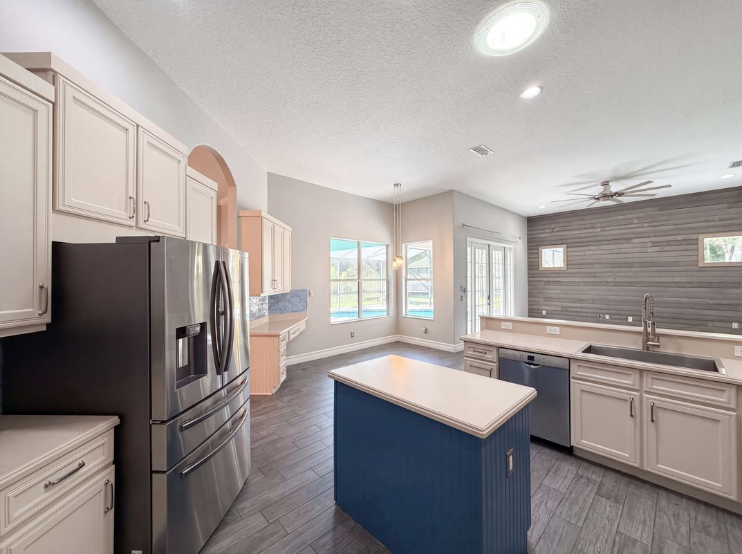 Photo 18 of 57 of 3100 Conrad Ct, Kissimmee, FL