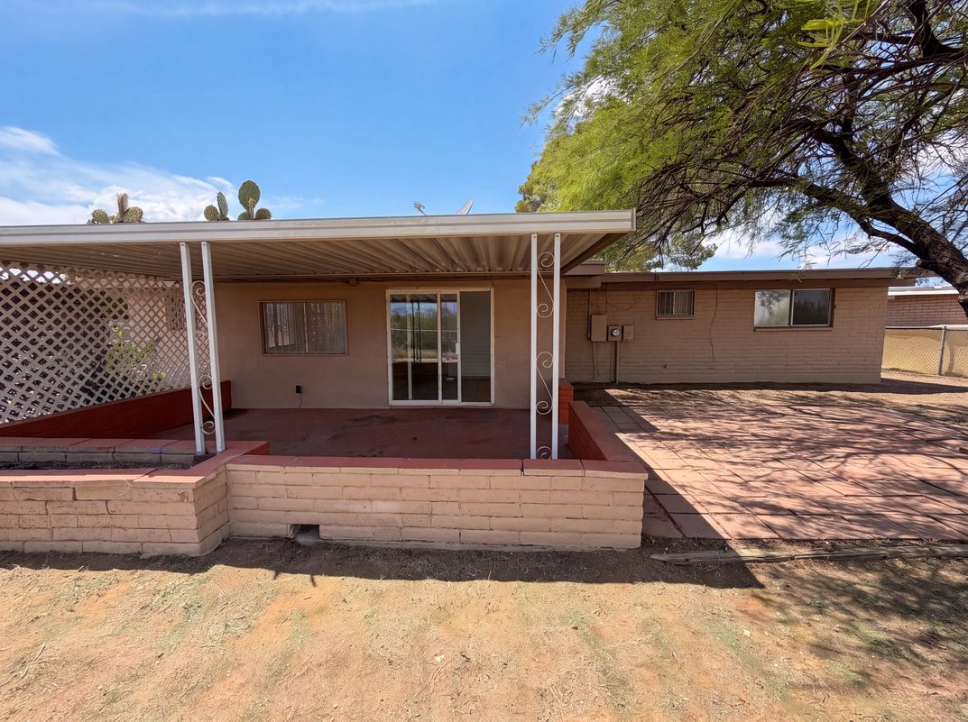 Photo 5 of 19 of 4425 S Silver Beech Ave, Tucson, AZ