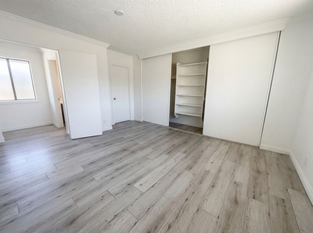 Photo 17 of 23 of 5097 Village Dr, Las Vegas, NV