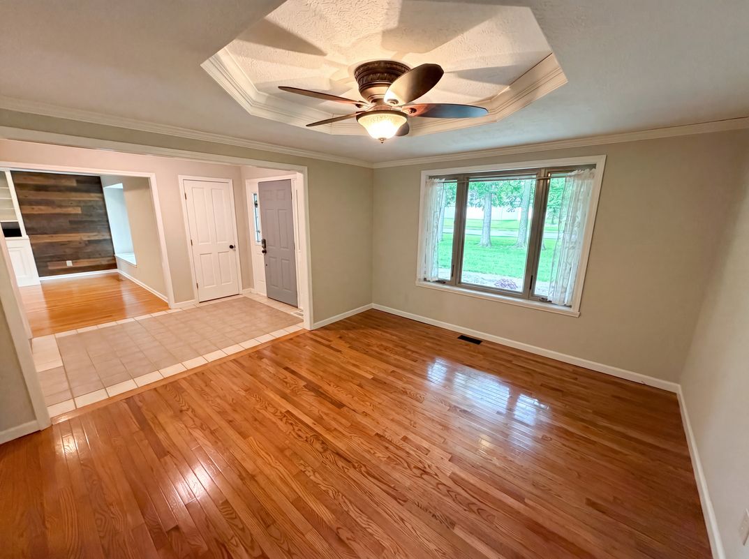 Photo 8 of 27 of 656 MacBeth Dr, Avon, IN
