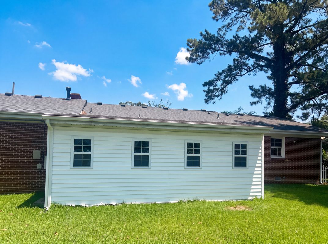 Photo 5 of 18 of 4307 Greenwood Dr, Portsmouth, VA