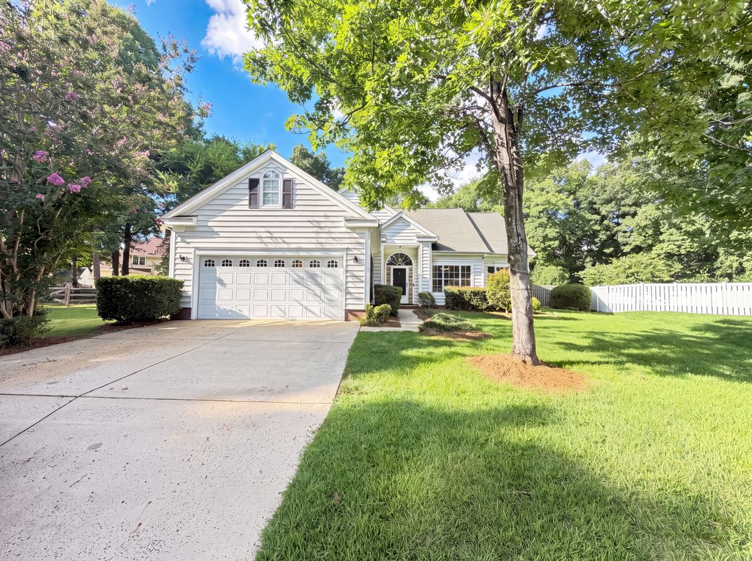 8536 Albury Walk Ln Charlotte NC 28277