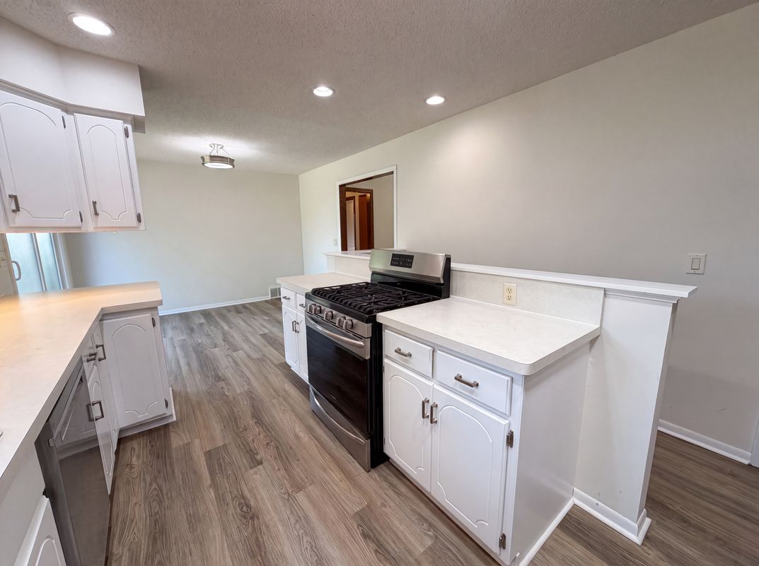 Photo 9 of 23 of 11353 N Heights Dr NW, Coon Rapids, MN