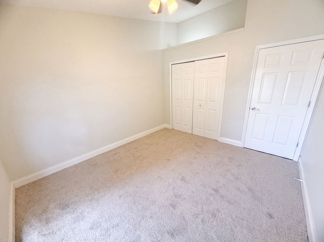 Photo 13 of 29 of 711 SE Celtic Ave, Port Saint Lucie, FL
