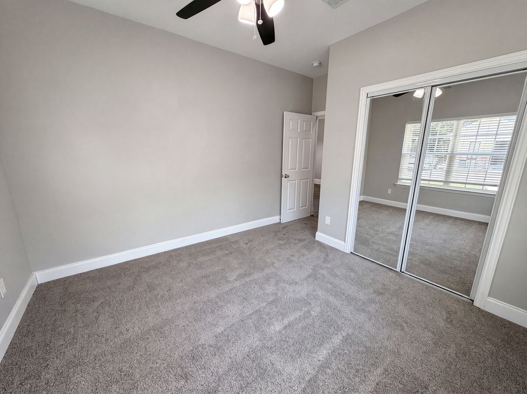 Photo 9 of 19 of 101 Griffin St, Waxahachie, TX