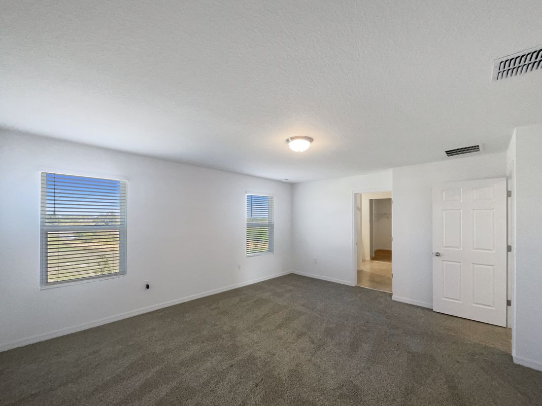 Photo 15 of 23 of 1128 Griffon Ave, Lake Alfred, FL