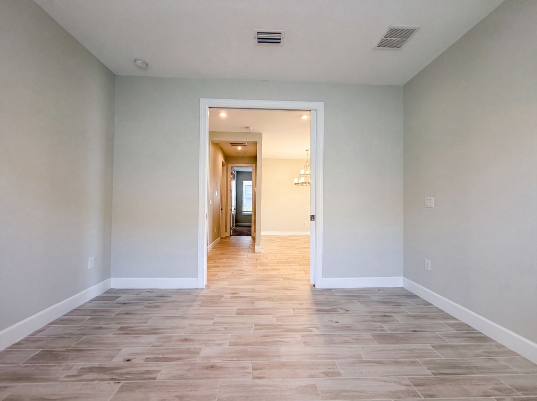 Photo 7 of 31 of 4516 Crestpoint Way, Palmetto, FL