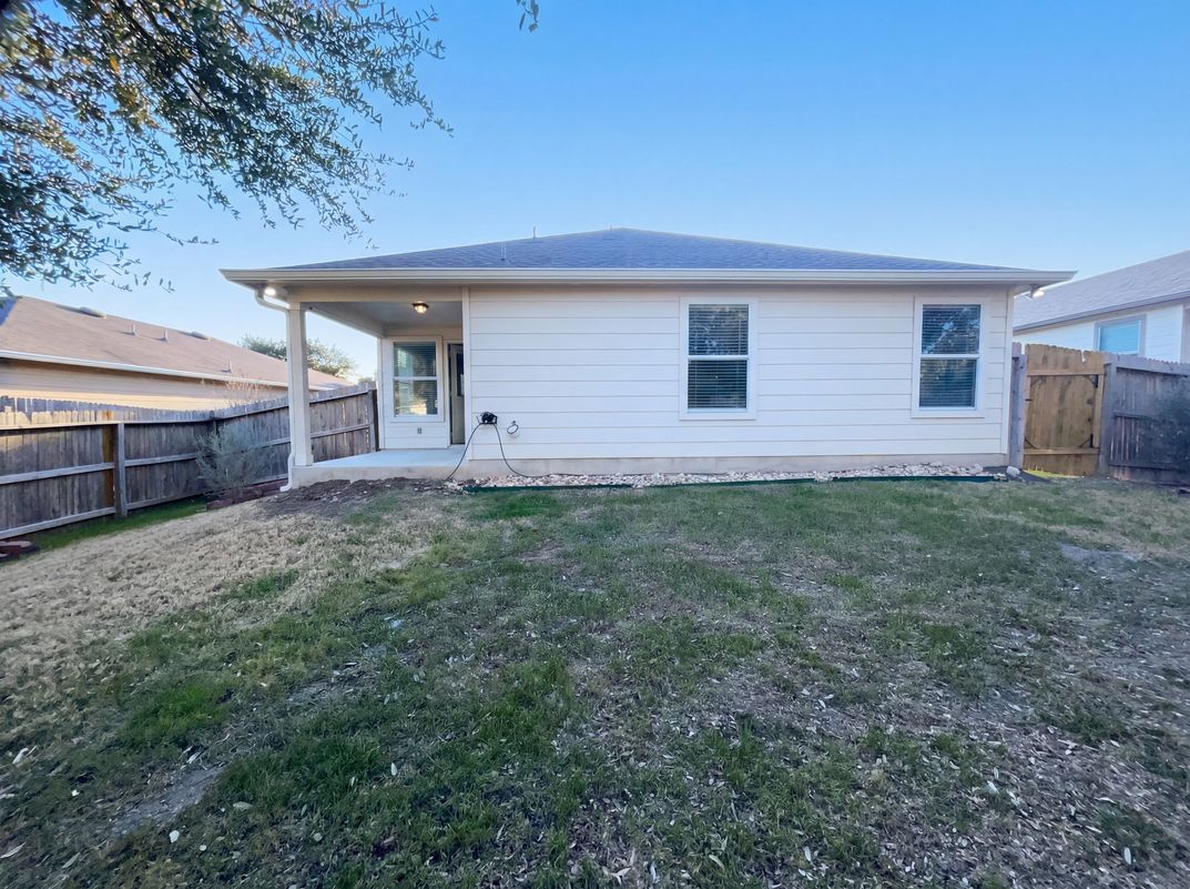 Photo 5 of 16 of 16114 Julep Chase, Schertz, TX