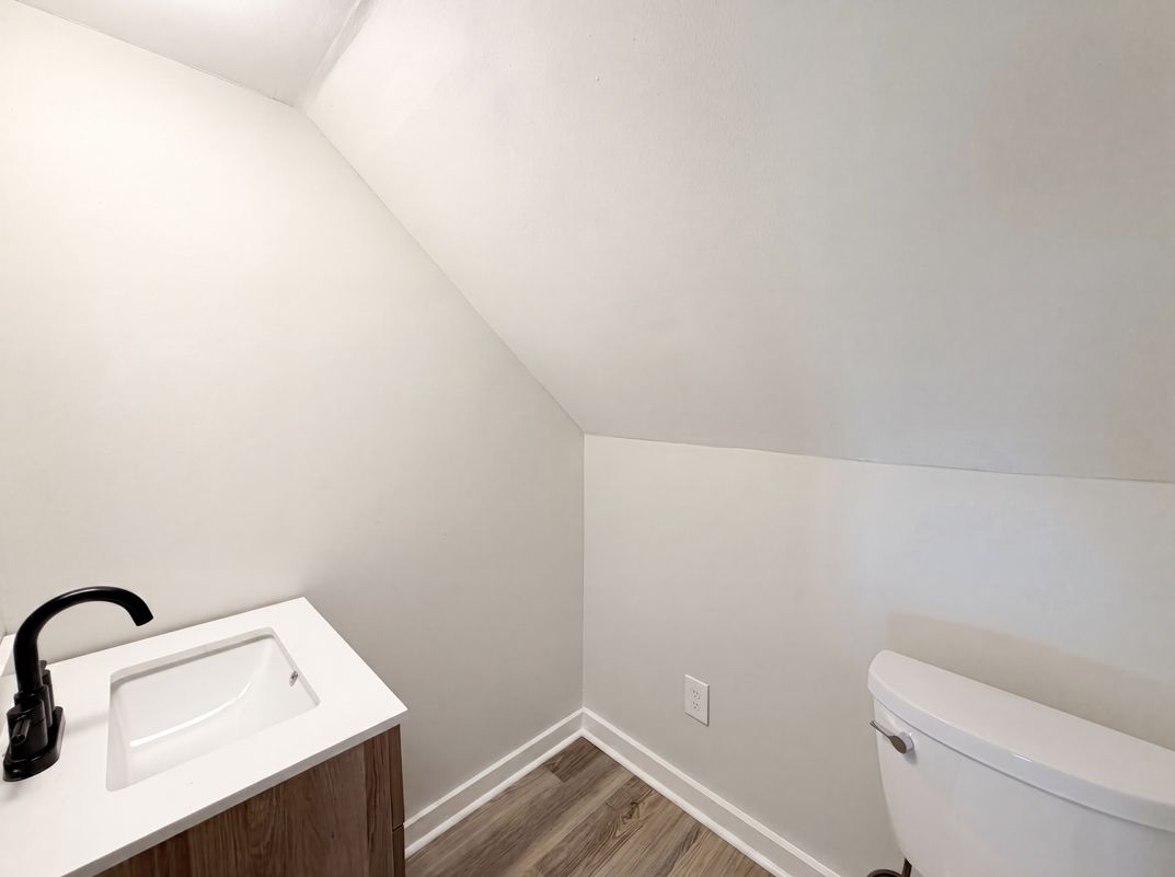 Photo 18 of 24 of 6418 Savannah Ave, Cincinnati, OH