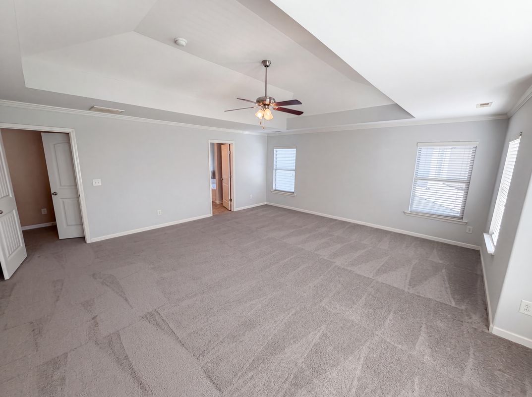 Photo 4 of 23 of 2471 Quincy Loop, Fairburn, GA