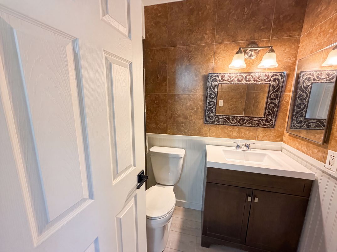 Photo 12 of 22 of 2027 W Corrine Dr, Phoenix, AZ