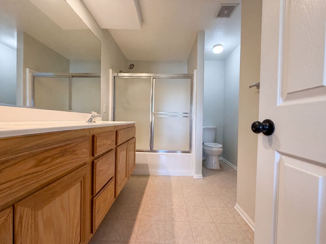 Photo 21 of 28 of 13185 Great Falls Ave, Victorville, CA
