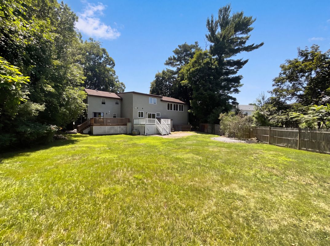 Photo 5 of 41 of 661 Main St, Millis, MA