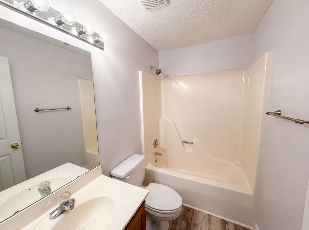 Photo 11 of 27 of 311 Hickory Wood Dr, Kannapolis, NC