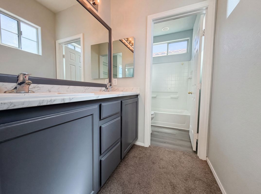Photo 6 of 26 of 1310 Horizon Village Ave, Las Vegas, NV