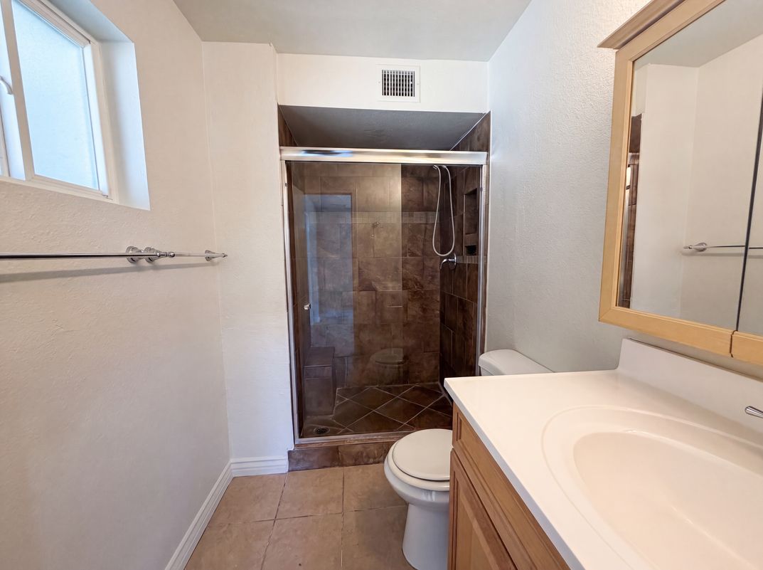 Photo 19 of 25 of 5908 W Calavar Rd, Glendale, AZ