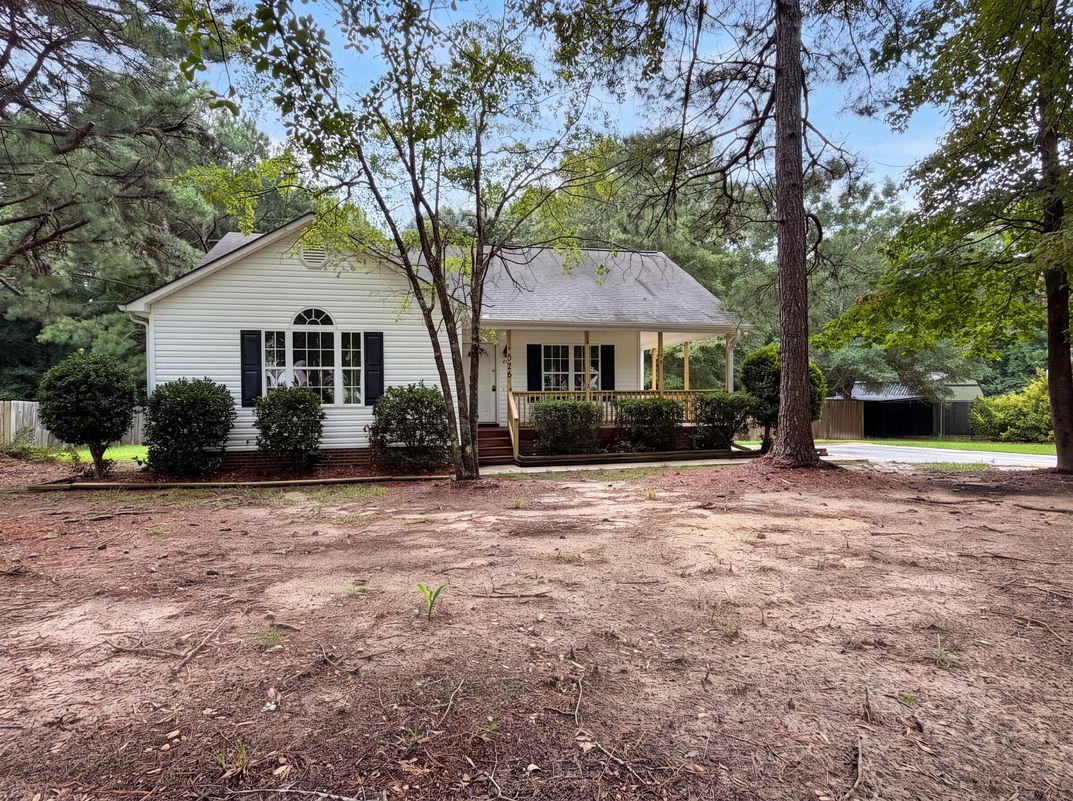 Photo 24 of 30 of 576 Sunray Dr, Clayton, NC