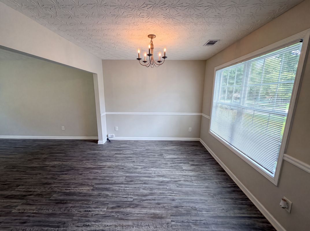 Photo 14 of 44 of 4636 Pine Acre Cir, Sugar Hill, GA