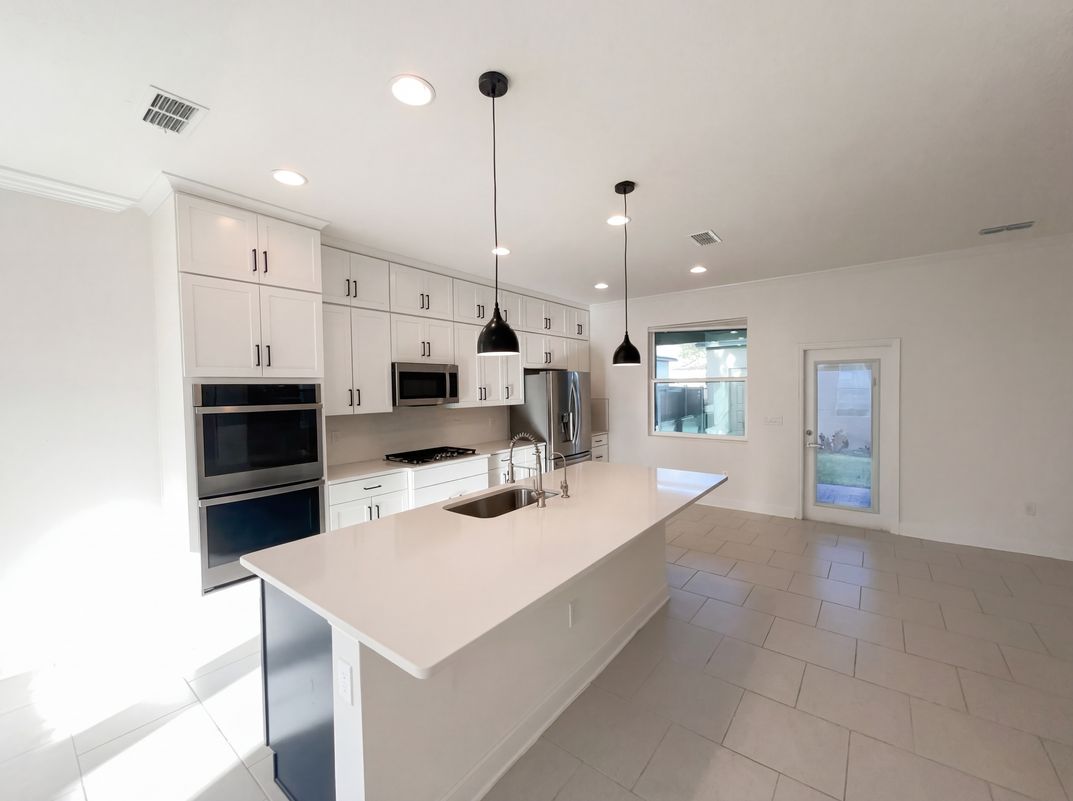 Photo 2 of 39 of 13837 Lanyard Way, Winter Garden, FL