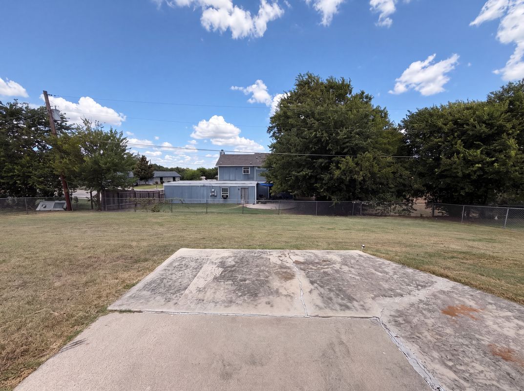 Photo 15 of 16 of 2803 Persimmon Dr, Killeen, TX