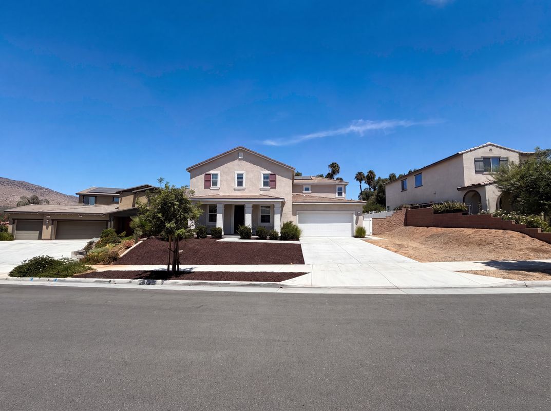 Photo 28 of 37 of 6593 Zion Way, Jurupa Valley, CA