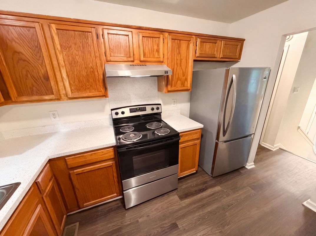 Photo 15 of 28 of 6409 Tivoli Ct, Charlotte, NC