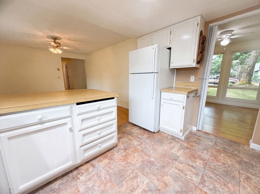 Photo 7 of 21 of 2908 NE 103rd Ave, Vancouver, WA