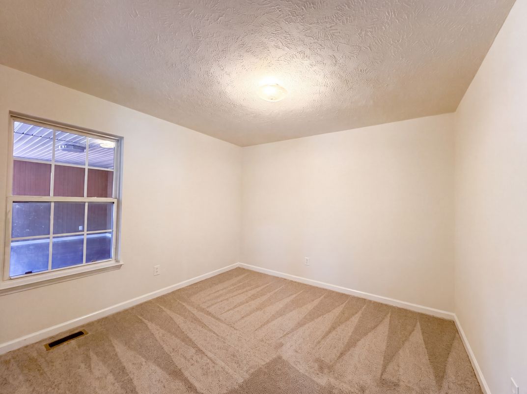 Photo 17 of 28 of 125 Ivanhoe Ct, Murfreesboro, TN