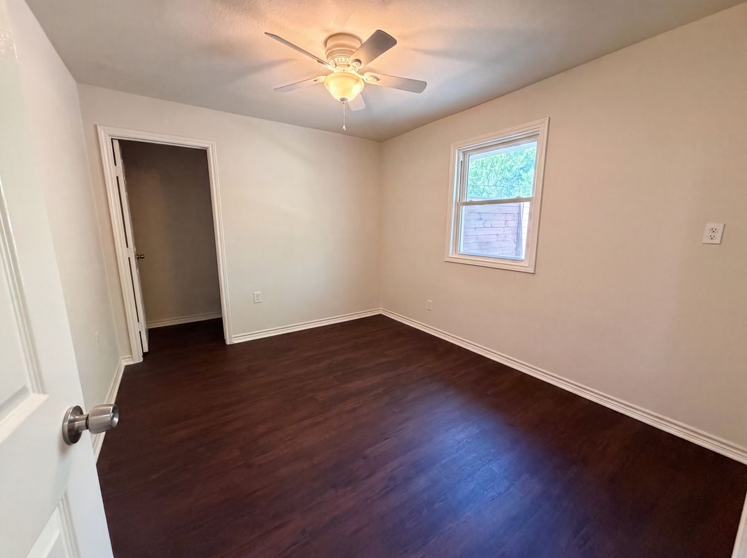 Photo 13 of 18 of 10504 Ruidosa St, Austin, TX