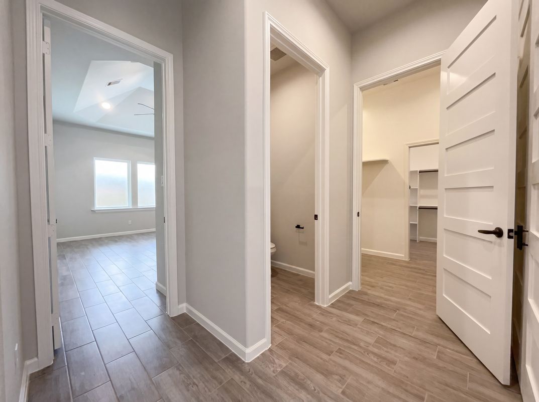 Photo 13 of 16 of 40402 Mostyn Dr, Magnolia, TX