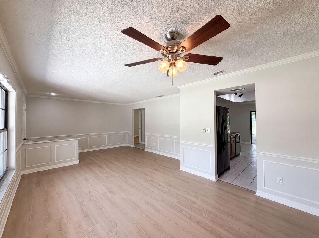 Photo 3 of 29 of 15226 SW 39th Cir, Ocala, FL