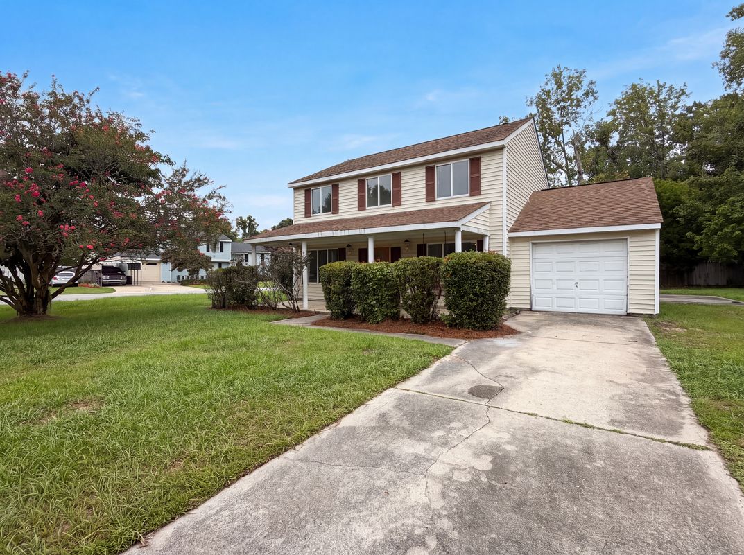 Photo 18 of 20 of 6786 Moss Ct, North Charleston, SC