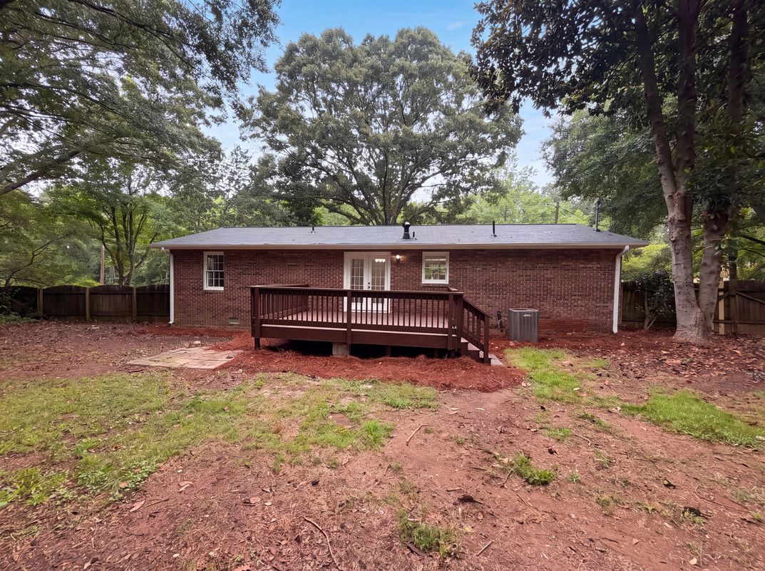 Photo 5 of 17 of 500 Kilcrease Rd, Auburn, GA