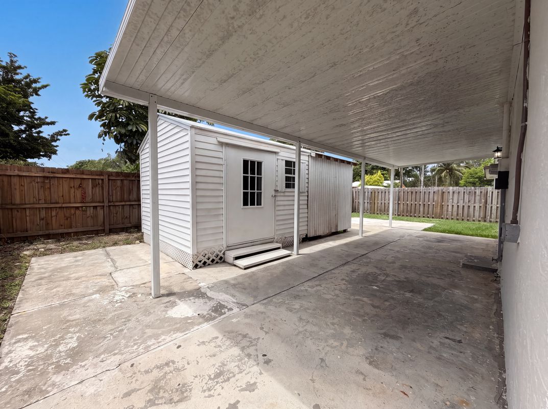 Photo 22 of 23 of 1320 NW 15th St, Homestead, FL